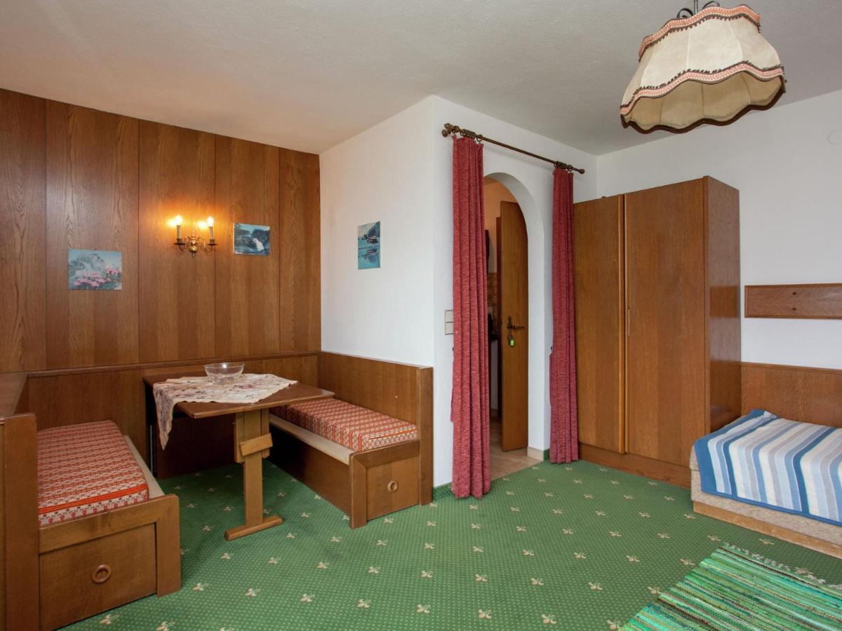 Apartment In Hart Im Zillertal With Garden Balcony Parking Fügen Eksteriør bilde