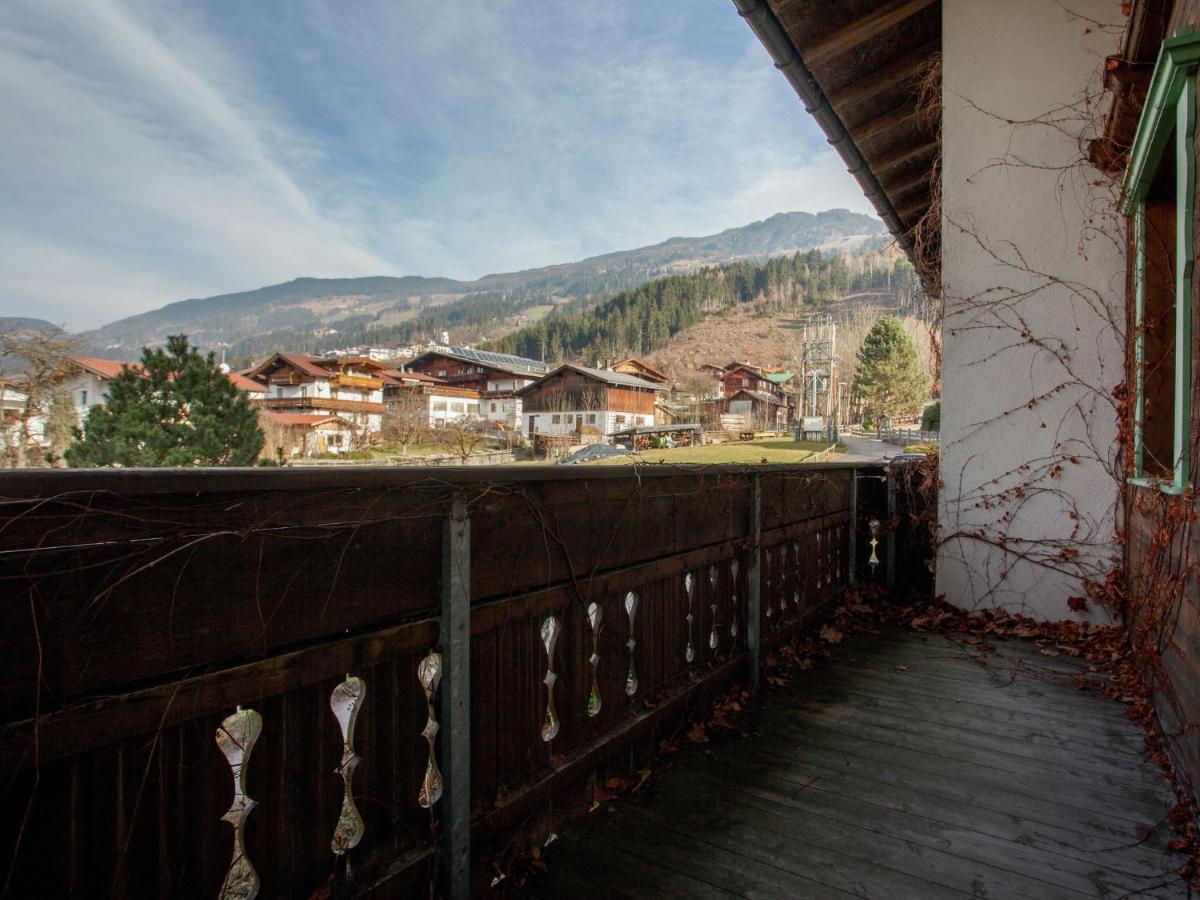 Apartment In Hart Im Zillertal With Garden Balcony Parking Fügen Eksteriør bilde
