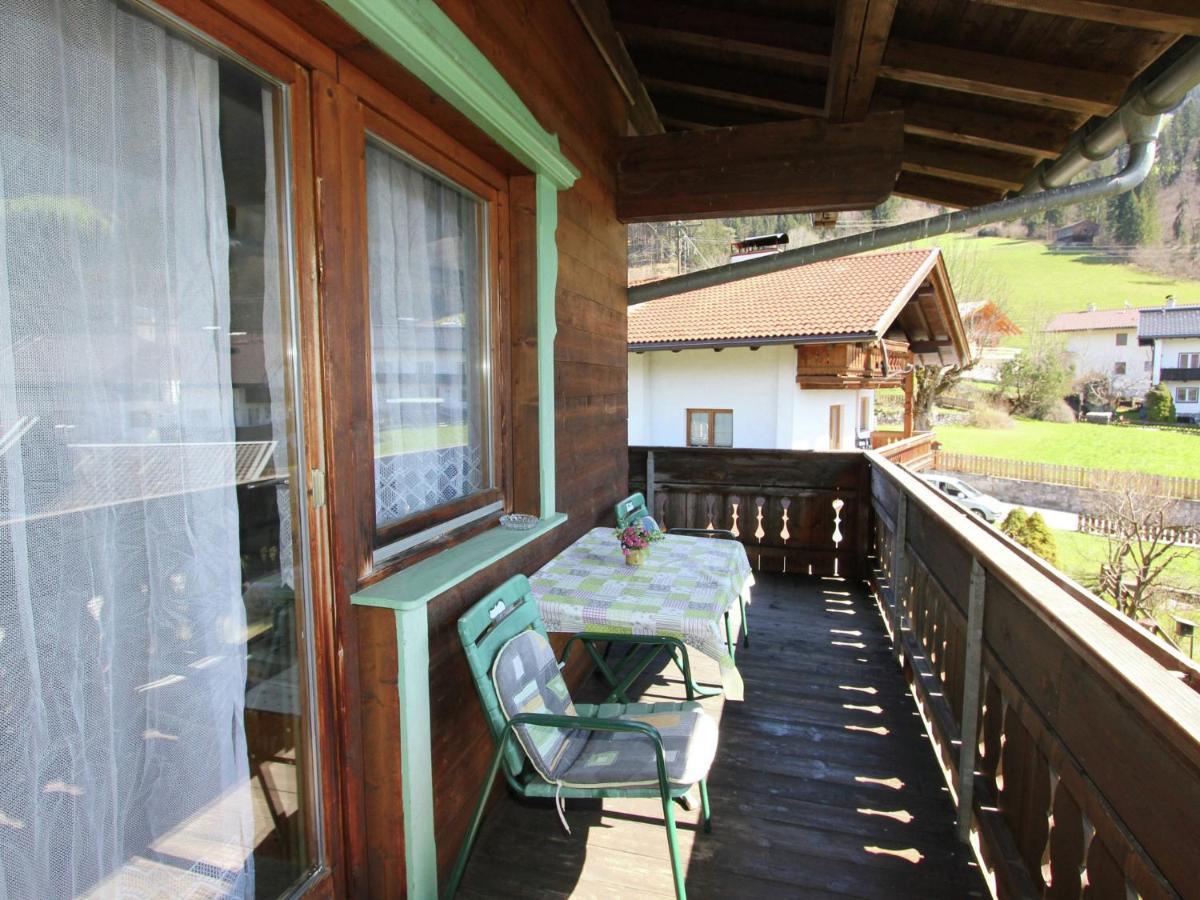 Apartment In Hart Im Zillertal With Garden Balcony Parking Fügen Eksteriør bilde